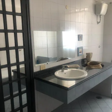 A Casa Di Titty Otel *