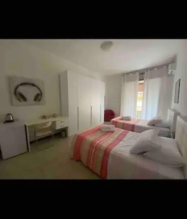 A Casa Di Titty Homestay Naples